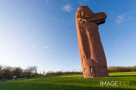 Monument national (Mondement-Montgivroux)