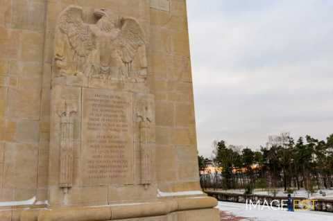 Monument américain du Blanc-Mont (Sommepy-Tahure)
