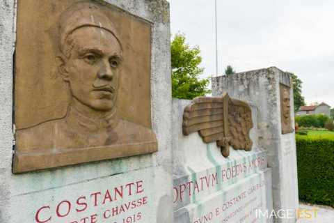 Monument aux Garibaldiens (Lachalade)
