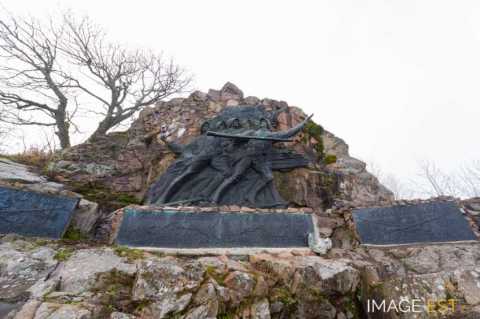 Monument du Hartmannswillerkopf (Wattwiller)