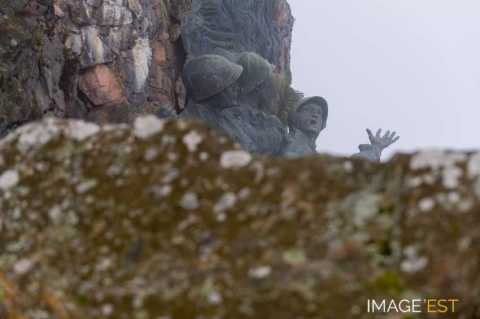 Monument du Hartmannswillerkopf (Wattwiller)