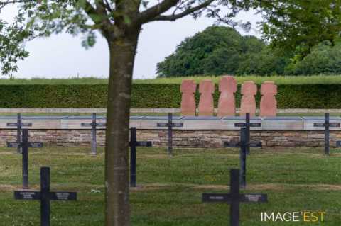 Cimetière militaire allemand (Fricourt)