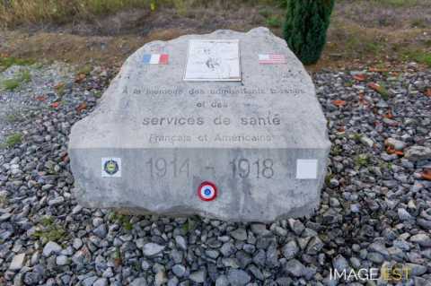 Monument commémoratif (Fleury-sur-Aire)