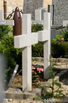 Tombe d'Augustin Trébuchon (Vrigne-Meuse)
