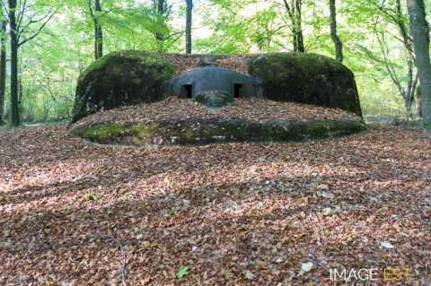 Batterie d'artillerie (Eix)