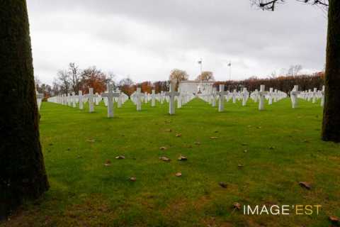 Cérémonie du 11 novembre au cimetière américain Saint-Mihiel (Thiaucourt-Regniéville)