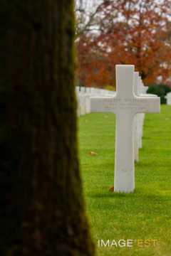 Cérémonie du 11 novembre au cimetière américain Saint-Mihiel (Thiaucourt-Regniéville)
