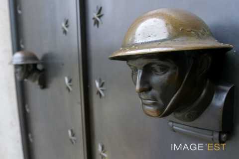 Cérémonie du 11 novembre au cimetière américain Saint-Mihiel (Thiaucourt-Regniéville)
