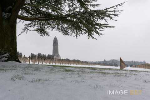 Ossuaire de Douaumont (Douaumont-Vaux)