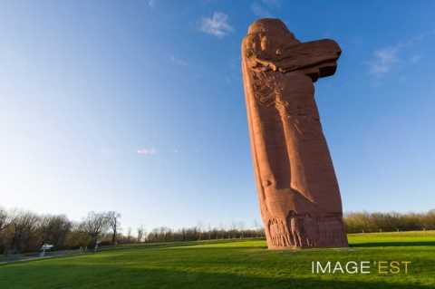 Monument national (Mondement-Montgivroux)