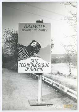 Panneau publicitaire (Maxéville)