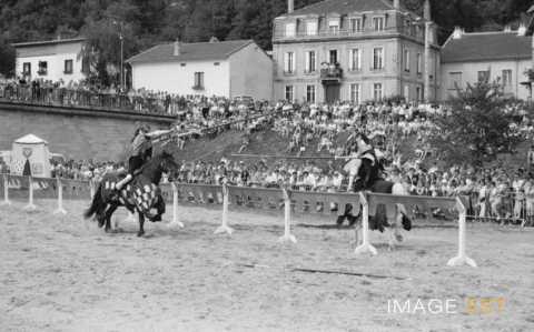 Joute de chevaliers (Liverdun)