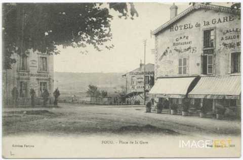Place de la Gare (Foug)