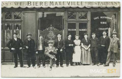 Maison Salvanès (Paris)