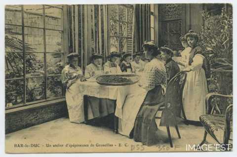Épépineuses de groseilles (Bar-le-Duc)