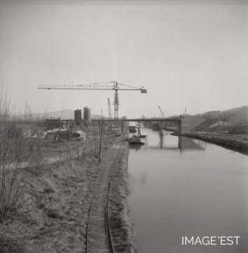 Canal de grand gabarit à Vandières