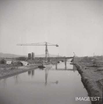 Canal de grand gabarit à Vandières