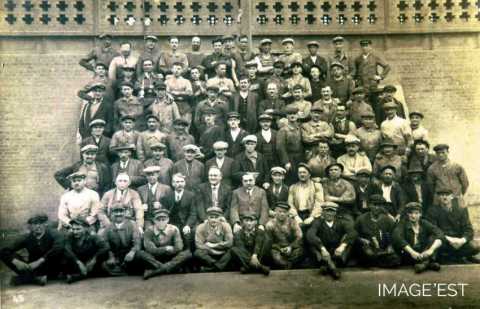 Personnel du service électrique (Réhon)