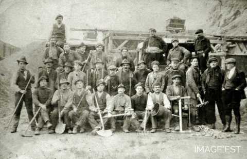 Equipe d'exploitation du crassier (Réhon)