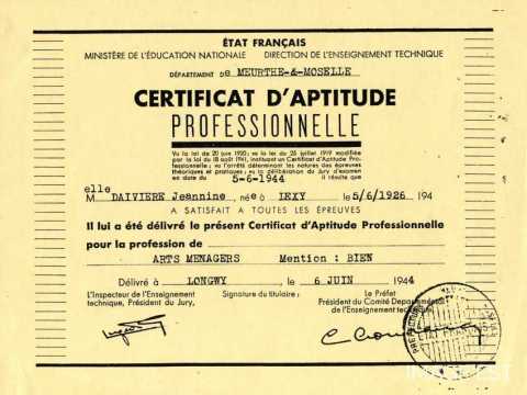 Diplôme "Arts ménagers" (Réhon)