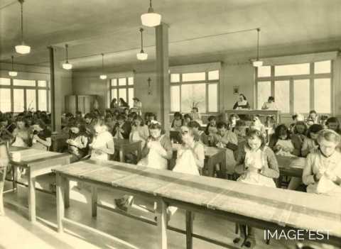 Cours de couture (Réhon)