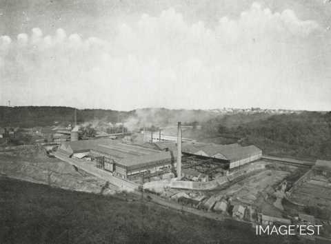 Usine de la Providence en 1930 (Réhon)