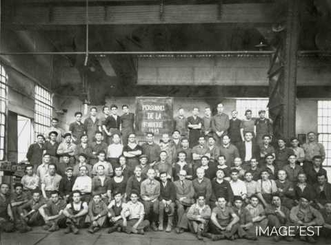 Le personnel de la fonderie (Réhon)