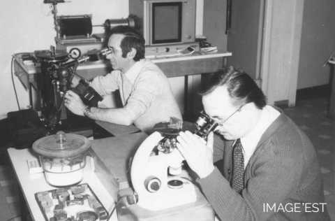 Recherche de défauts au laboratoire (Réhon)