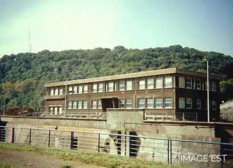Laboratoire fermé (Réhon)