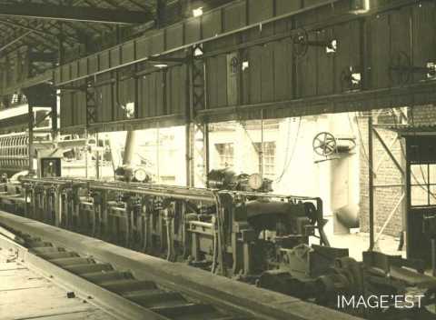 Machine du traitement thermique (Réhon)