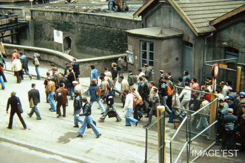 Sortie des ouvriers de la Providence (Réhon)