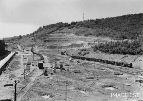Travaux de construction du train de 720 (Réhon)
