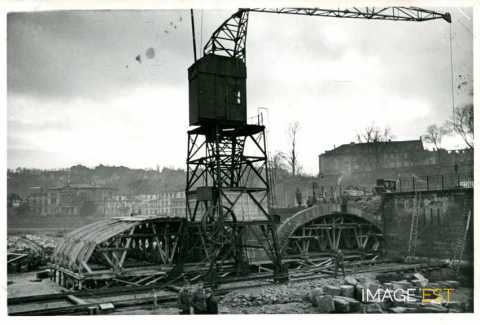 Chantier de construction d'un pont (Sarrebruck)