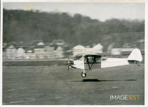 Atterrissage d'un avion (Sarrebruck)
