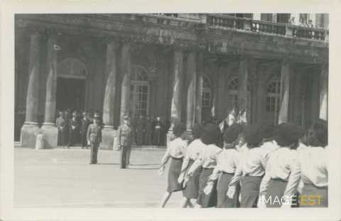 Défilé de troupes (Nancy)