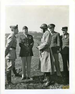 Arthur R. Wilson, Aubusson Nerot, Pierre Bindschedler (Sarre)