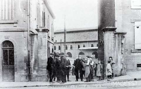 Entrée d'usine (Longwy)