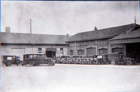 Ambulances et autres véhicules (Mont-Saint-Martin)
