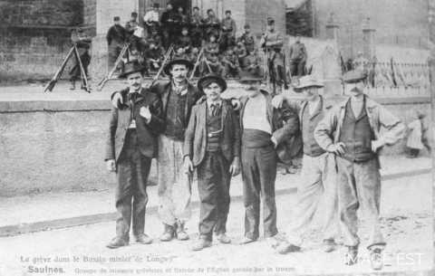 Groupe de mineurs grévistes (Saulnes)