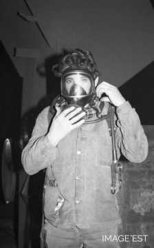 Sidérurgiste avec masque à gaz (Uckange)