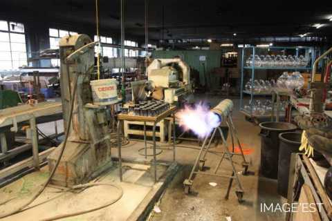Atelier de finition des verres (Portieux)
