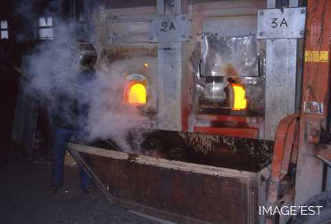 Déchargement d'un pot (Portieux)