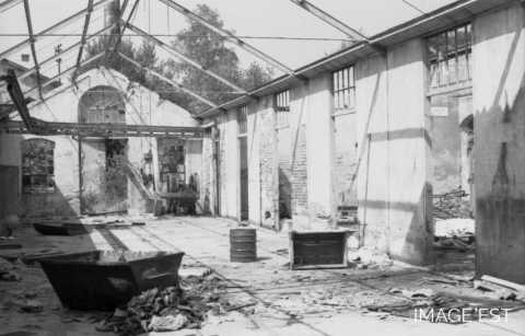 Magasin de stockage de matières premières (Portieux)