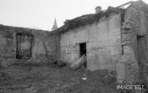 Ancienne remise (Portieux)