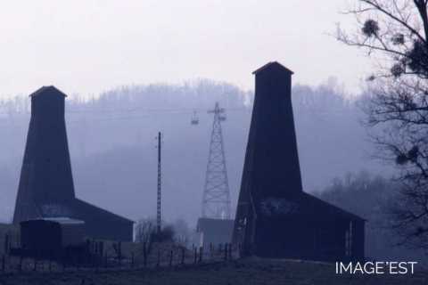 Chevalements de puits de saumure (Lenoncourt)