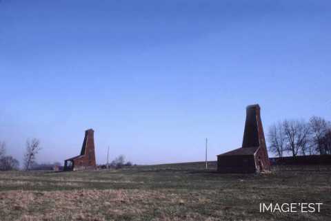Chevalements de puits de saumure (Lenoncourt)
