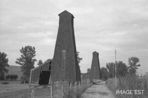 Chevalement de puits de saumure (Lenoncourt)