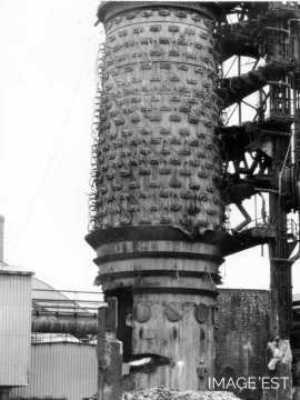 Démolition d'un haut fourneau (Pompey)