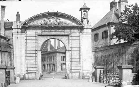 Porte de la Saline (Dieuze)
