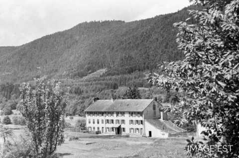 Colonie de vacances (Luvigny)